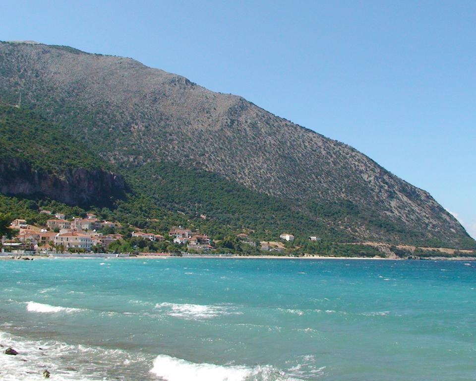 Poros House Hotel Exterior photo