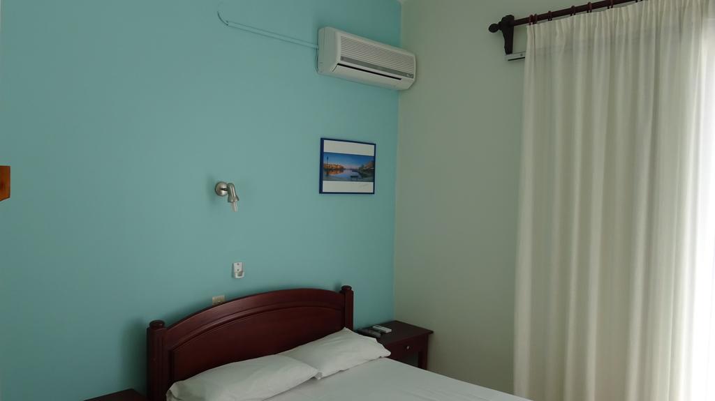 Poros House Hotel Exterior photo