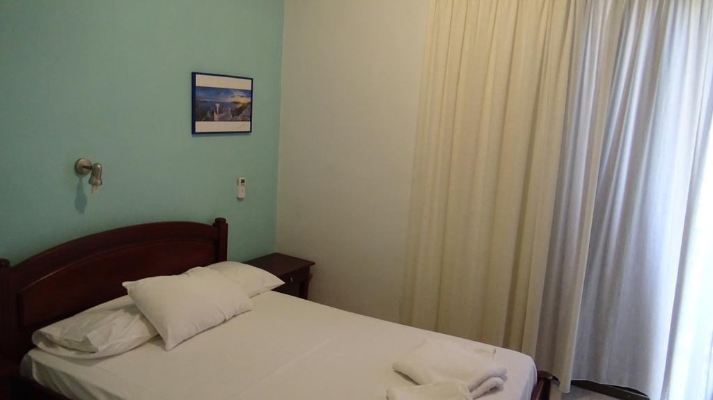 Poros House Hotel Exterior photo