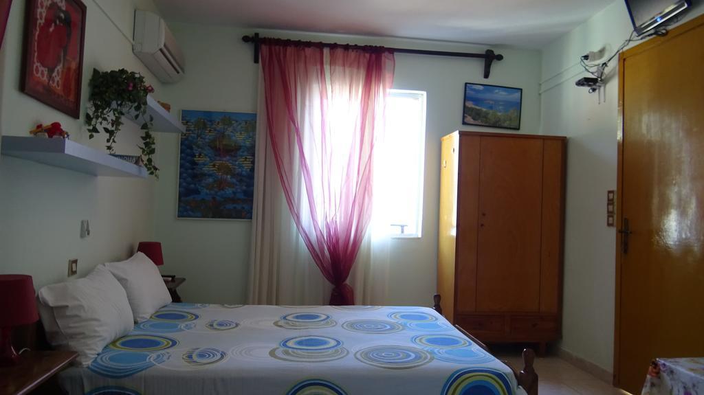 Poros House Hotel Exterior photo