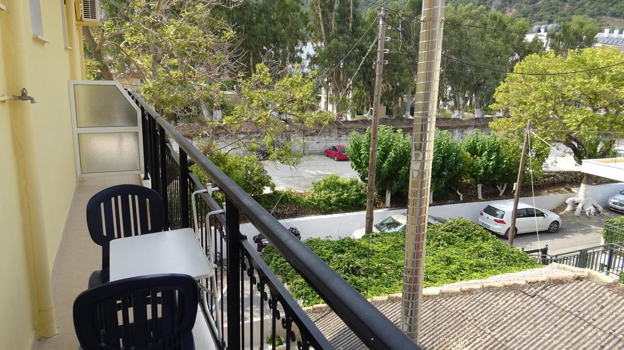 Poros House Hotel Exterior photo